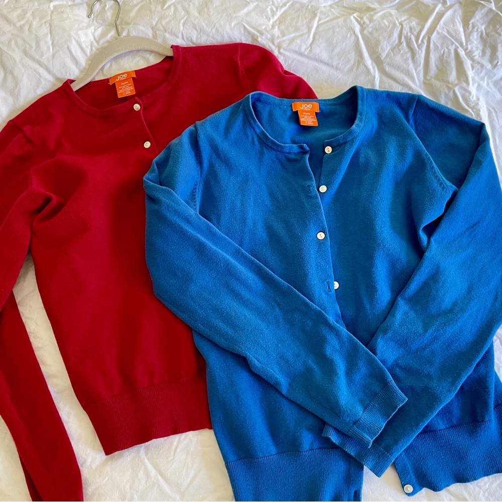 ** 3 For 20 $ -- 2 Cardigans